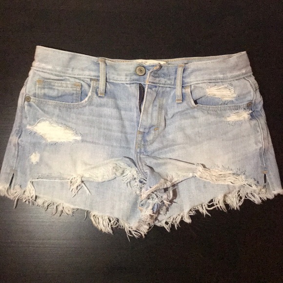 jean shorts from Abercrombie and Fitch - Picture 1 of 2